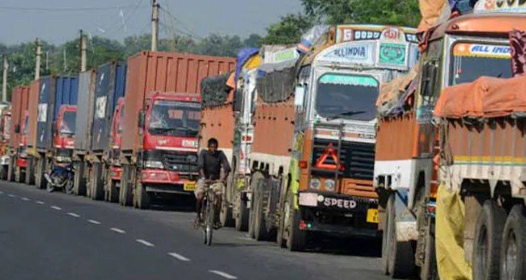 एक्सप्रेसवे को खतरे का गलियारा नहीं बना सकते; वाहनों की पार्किंग पर सुप्रीम कोर्ट नाराज,गाइडलाइंस जारी