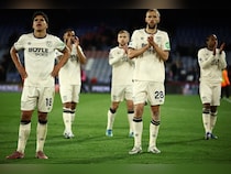 West Hams Draw At Palace Relegates Wolves, Piles Pressure On Tottenham Hotspur