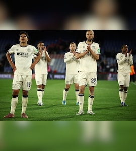 West Hams Draw At Palace Relegates Wolves, Piles Pressure On Tottenham Hotspur