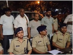 बिहार के मोतिहारी में बर्खास्त और रिटायर्ड पुलिसकर्मियों ने बनाया लुटेरों का गैंग, वर्दी के रौब में ऐसे करते थे शिकार