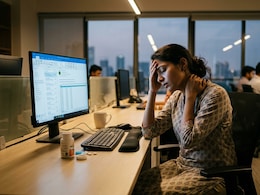 5 Physical Warning Signs That Your Job Is Harming Your Health