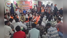 भाजपा संगठन में दो-दो सूची से असमंजस, बीजेपी कार्यालय में जुटे कार्यकर्ता&nbsp;