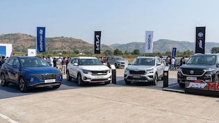 मार्च में Kia, Hyundai ने तोड़े सारे रिकॉर्ड, इतनी कारें बिकीं कि कंपनियां भी हैरान!