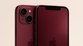 Apple To Resurrect Red iPhones? iPhone 18 Pro, Pro Max Variants May Come In Deep Red Colour Options (For Tuesday)