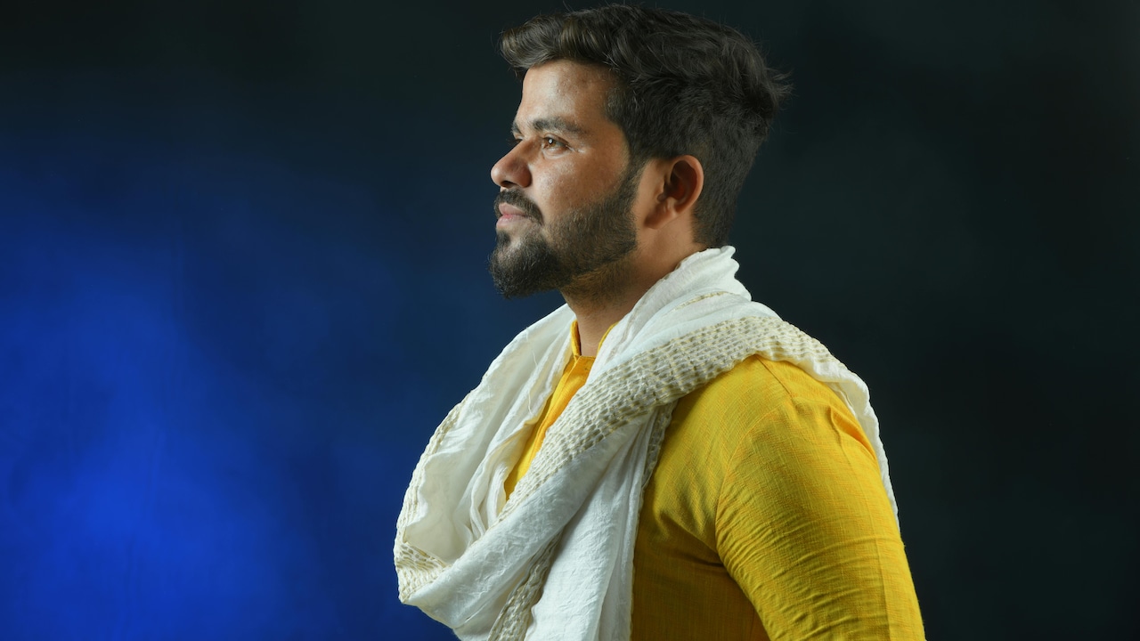 Stylish ethnic wear options for men who like to dress up in desi swag