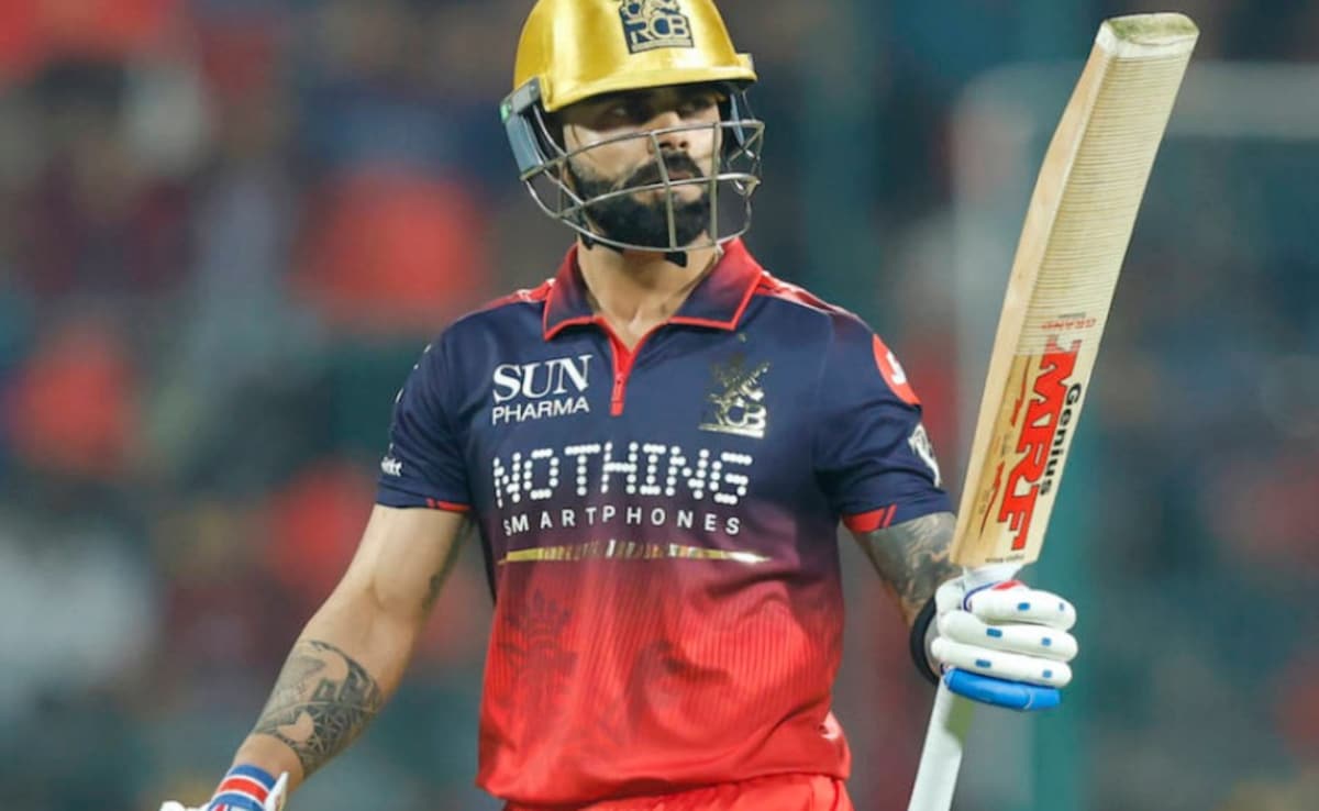 MI vs RCB: पचासे के साथ कोहली का डबल धमाका, कारनामा करने वाले पहले बल्लेबाज, बाबर-गेल दोनों को पीछे छोड़ा