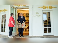 'दिखावे के लिए शर्मिंदगी भरी चीजें करनी पड़ती हैं...' ऑफिस में बर्गर मंगवाने पर ट्रंप का अजीबोगरीब बयान