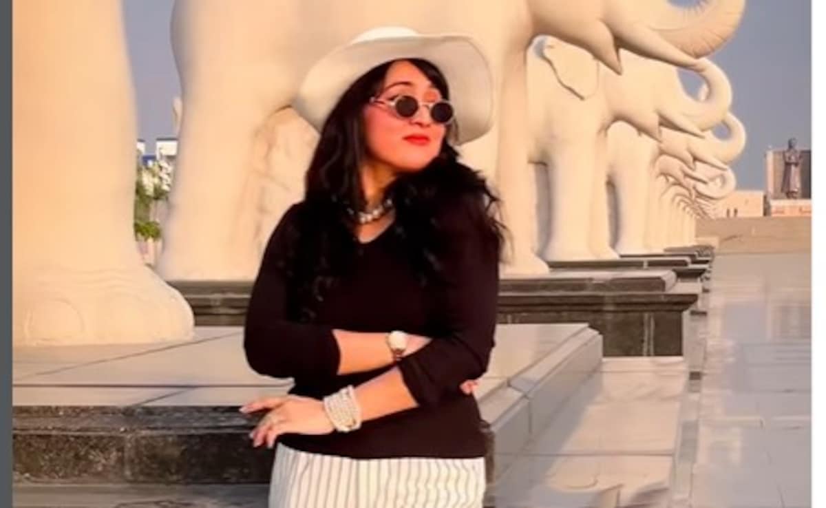 वही आंखें, वही स्माइल, हेमा मालिनी की हमशक्ल को देख फैंस हुए खुश, बोले- अंदाज और अदाएं भी एकदम सेम टू सेम