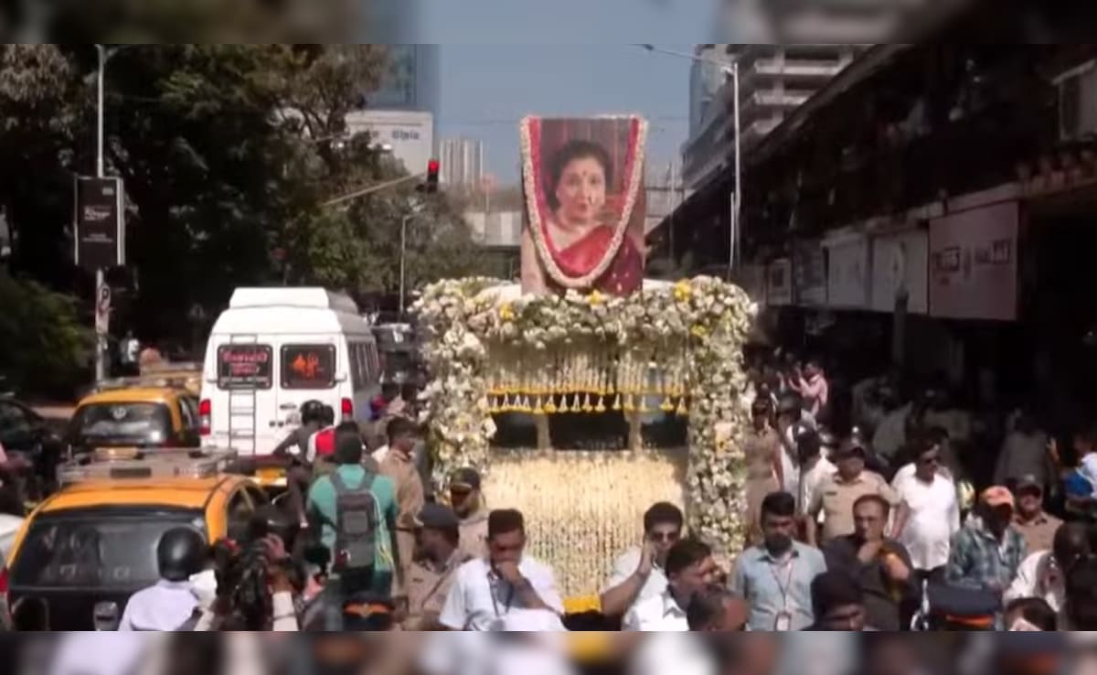 Asha Bhosle Funeral Updates: Legend's Final Journey Begins, India Pays Last Tribute