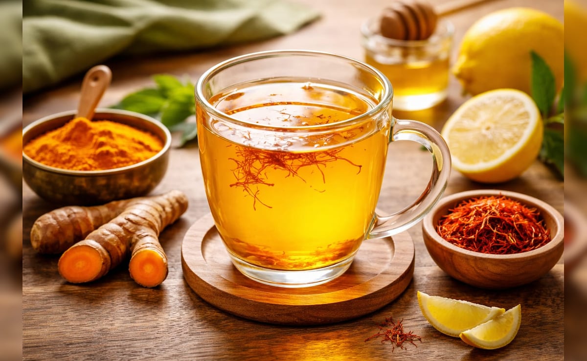 हल्दी और केसर वाला पानी पीने से क्या होता है? जानिए, हल्दी-केसर का पानी बनाने का सही तरीका