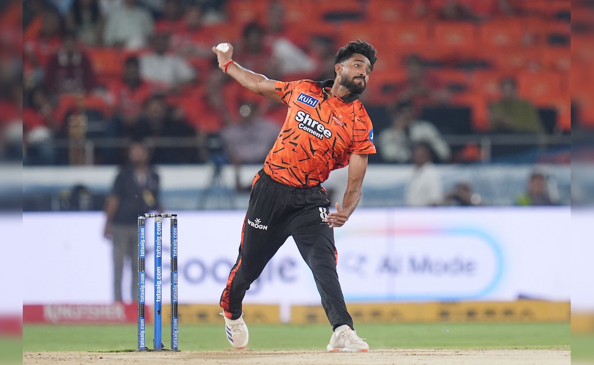 IPL के इतिहास में पहले ही ओवर में तीन विकेट लेनेवाले प्रफुल्ल हिंगे बन गए सोशल मीडिया हीरो, 17 घंटे में 75 गुना बढ़ गए फॉलोअर्स