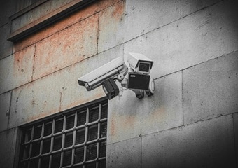 भारत सरकार ने चीनी CCTV कैमरा पर लगाया प्रतिबंध, जानें क्यों