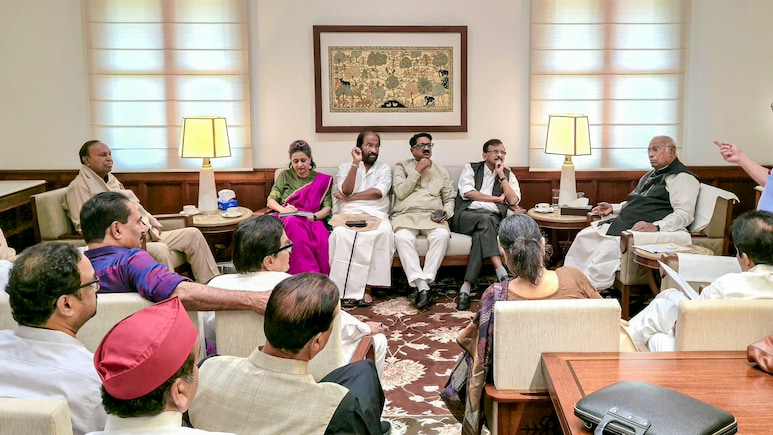 महिला आरक्षण-परिसीमन बिल: संविधान संशोधन रोकने के नंबर गेम के लिए INDIA गठबंधन ने बिछाई बिसात