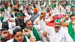 हरियाणा: टोल प्लाजा पर कब्जा...सड़कों पर उतरे किसान, रबी फसल खरीद के नए नियमों पर मचा बवाल