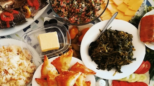 Food Bills Set To Soar? Restaurants May Raise Menu Prices As Iran War Hits Kitchen Costs