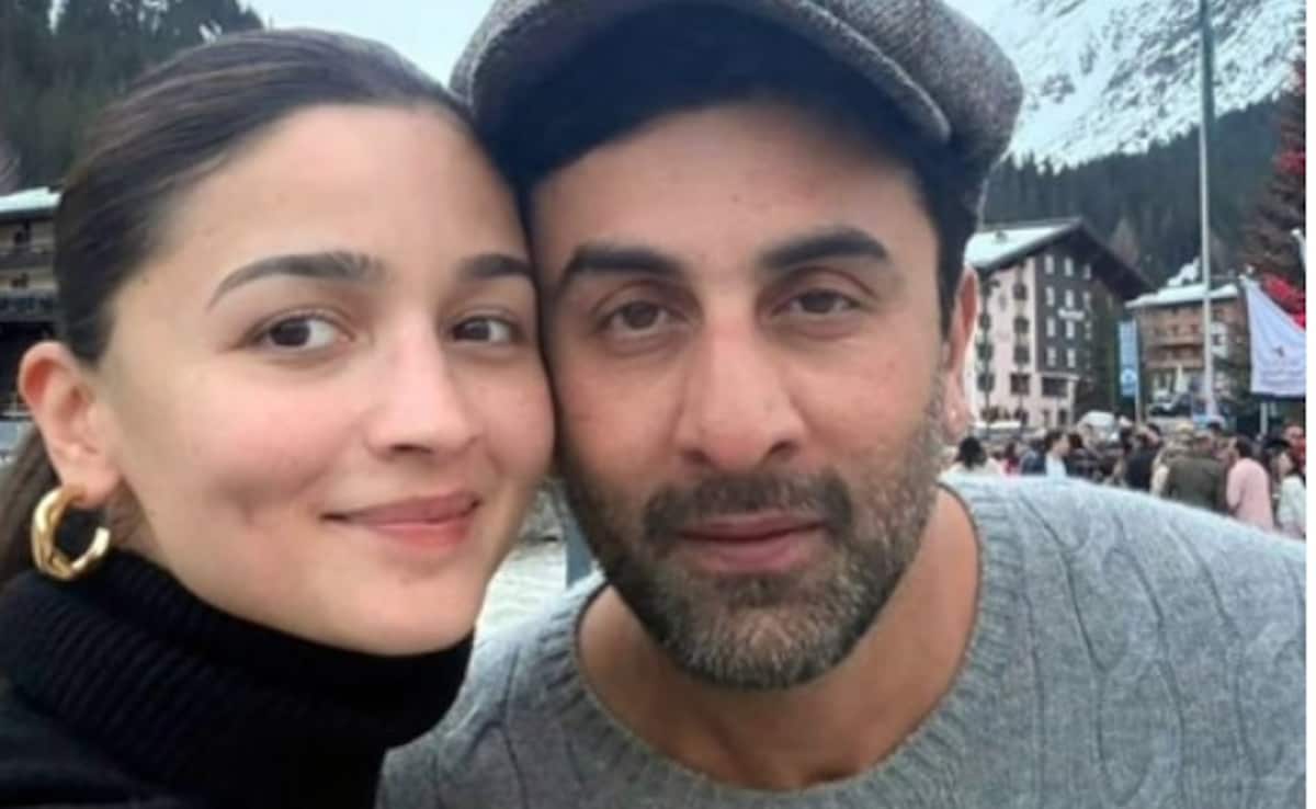 शादी के चौथे सालगिरह पर आलिया भट्ट ने खास अंदाज में पति रणबीर कपूर को किया विश, लिखा- हमने एक खूबसूरत दुनिया बनाई  