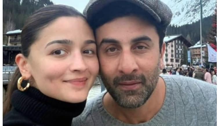 शादी के चौथे सालगिरह पर आलिया भट्ट ने खास अंदाज में पति रणबीर कपूर को किया विश, लिखा- हमने एक खूबसूरत दुनिया बनाई&nbsp;&nbsp;