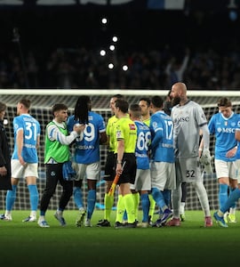 Napolis Serie A Title Defence Boosted By Beating AC Milan