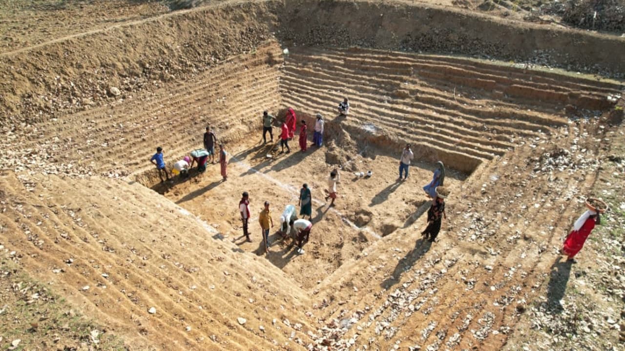 वीबी-जी राम जी स्कीम को सुप्रीम कोर्ट में चुनौती देगा यह राज्य, मनरेगा का नाम बदलने पर ऐतराज