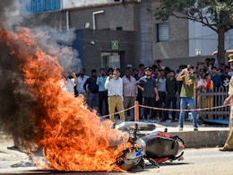 नोएडा हिंसा हुई नहीं, भड़काई गई! रातोंरात बने व्हाट्सएप ग्रुप, बाहर से बुलाए गए लोग... पुलिस जांच में कई खुलासे