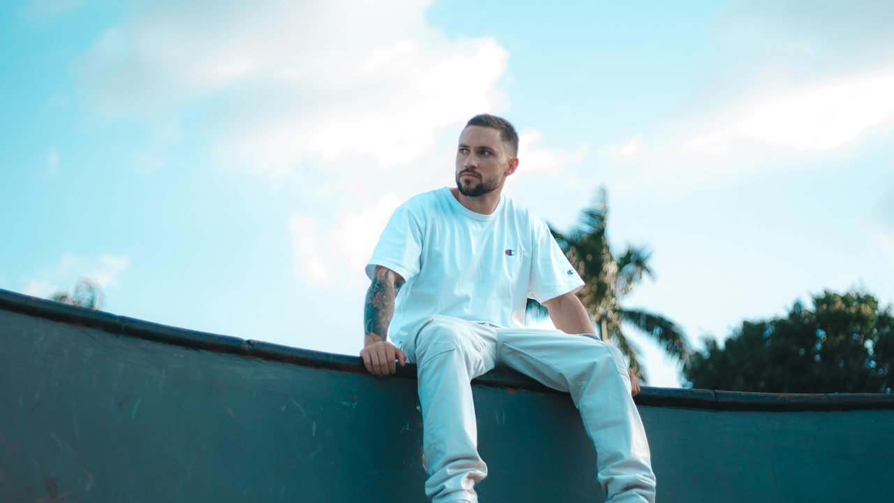 Top picks on mens apparel to grab from Myntra Fashion Carnival 