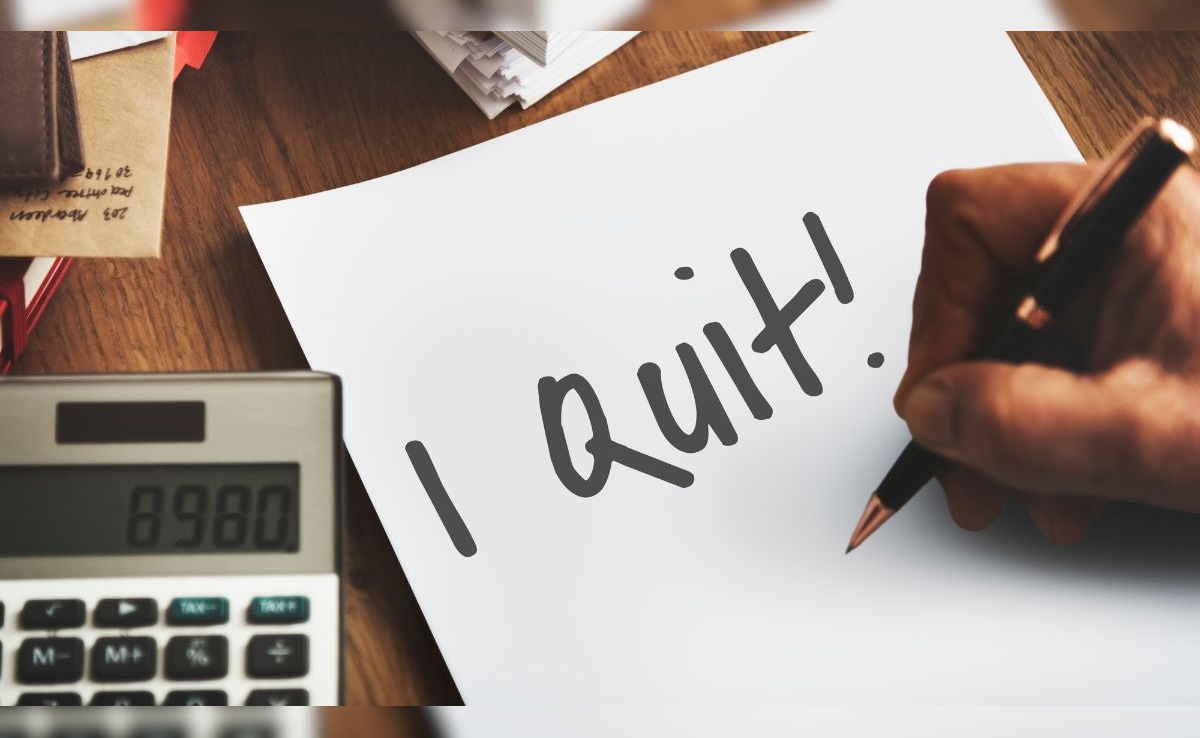 AI ने छीनी नौकरी और बढ़ने लगी पैसों की तंगी, IT कंपनी में काम करने वाले कपल ने जिंदगी से मान ली हार