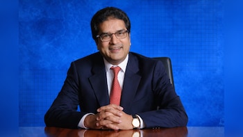 To Invest Or Not To Invest: Raamdeo Agarwal Weighs In On IT Sector Amidst AI Disruption