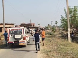 गया में पुलिसकर्मियों पर पथराव, गाड़ी का शीशा टूटा; बालू ट्रैक्टर जब्ती के दौरान झड़प