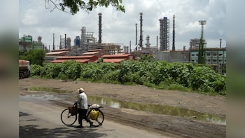 India Splurges On Russian Oil As Sanctions Threat Fades