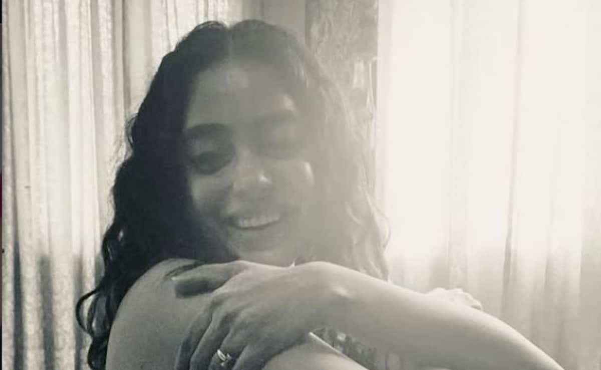 'मैं यहां कपड़े उतारने नहीं आई...' सोशल मीडिया पर गलत डिमांड पर भड़की एक्ट्रेस, दिया मुंहतोड़ जवाब