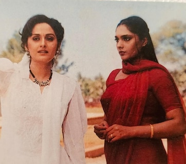 वो फिल्म, जिसमें खलनायिका बनी थी 'आशिकी' गर्ल, सुपरहिट फिल्म की फ्लॉप कॉपी, जितेंद्र-जया प्रदा थे लीड, IMDb रेटिंग 3.8