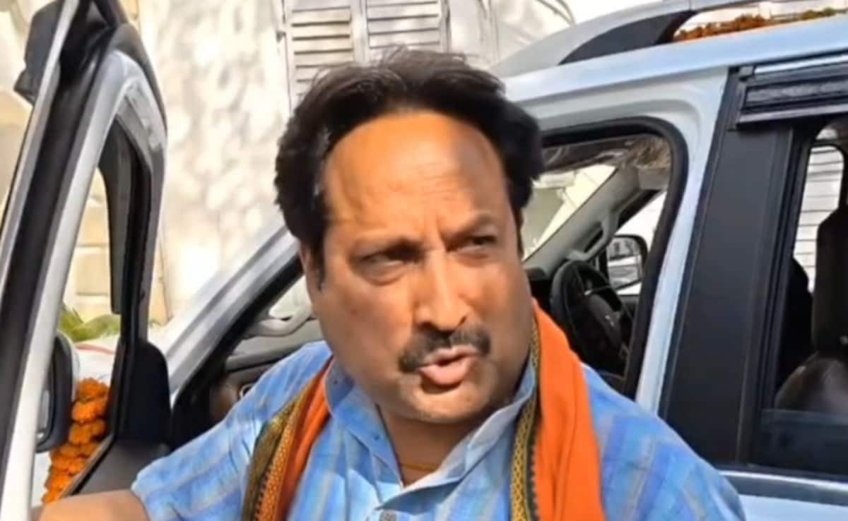 ब‍िहार: "क्‍या मैं आपको चुम्‍मा लूंगा और प्‍यार करूंगा, लव यू बोलूंगा",  BJP विधायक का व‍ीड‍ियो वायरल 