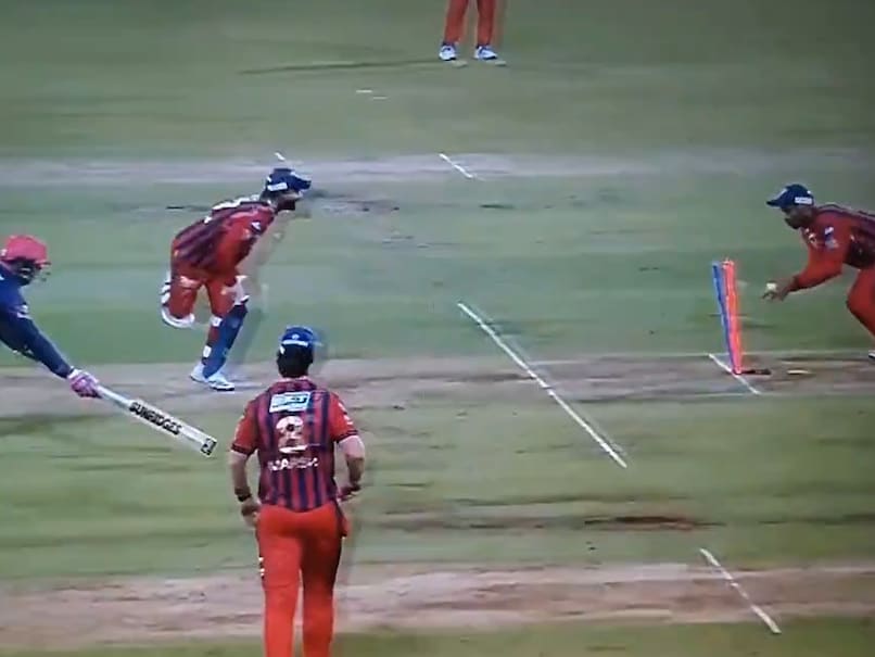 Rishabh Pant's Hilarious Run Out Miss Gives IPL Its 'PSL Moment'. Watch