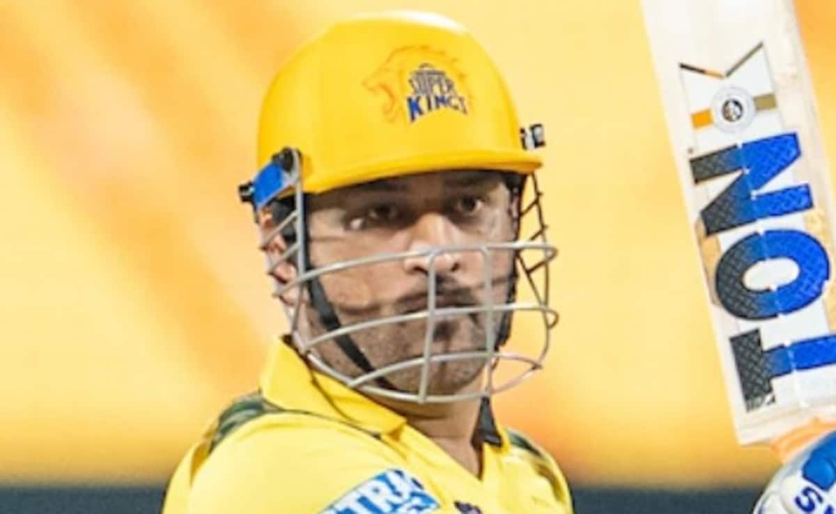 धोनी टीम CSK की प्लेइंग XI में जगह बना पाएंगे? या फिनिशर इम्पैक्ट सब बनकर बरसाएंगे रन