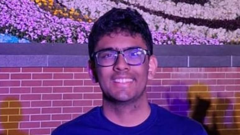 गुरुग्राम के छात्र ने CBSE क्लास 10 में 100% किया स्कोर, बताया फुल मार्क्स लाने का सीक्रेट