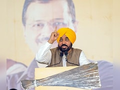 पंजाबी नहीं, बल्कि पंजाब के गद्दार: राघव चड्ढा सहित 7 सांसदों के पार्टी छोड़ने पर CM भगवंत मान  का पलटवार