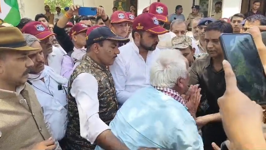 रिटायर्ड सूबेदार हरिदास देपुरिया हाथ जोड़कर लगाई न्याय की गुहार. रिटायर्ड सूबेदार हरिदास देपुरिया हाथ जोड़कर लगाई न्याय की गुहार.