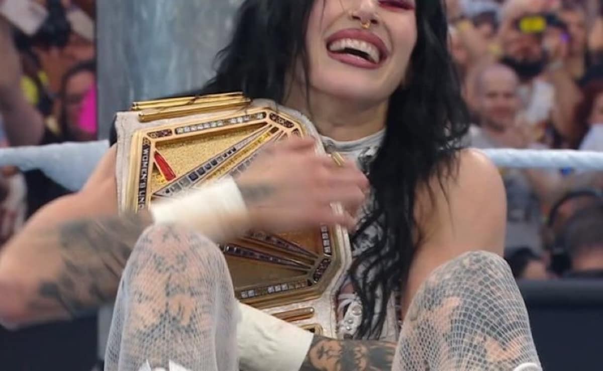 WWE WrestleMania 42 Night 2 Live: Brock Lesnar Retires; New Womens Champion Crowned