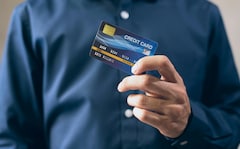 Customer Receives Rs 3.2 Lakh Compensation As Bank Delays Credit Card Closure