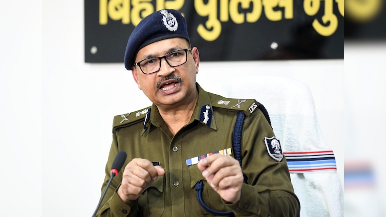बिहार में अब मंत्रियों की तर्ज पर IPS भी जिला प्रभारी, 32 अफसरों को मिली जिम्मेदारी, जानें किसे कहां की कमान