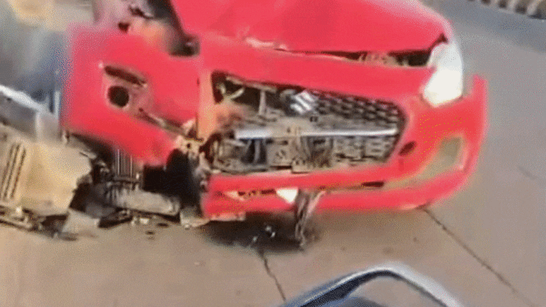 दिल्ली में Zomato डिलीवरी बॉय की फ्लाईओवर से नीचे गिरकर मौत, टक्कर मार कार ड्राइवर फरार