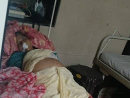 Kalyan News: कल्याणमध्ये रेल्वे प्रशासनाचा निर्ढावलेपणा! साडीच्या झोळीत आजींना नेले हॉस्पिटलमध्ये; अखेर...