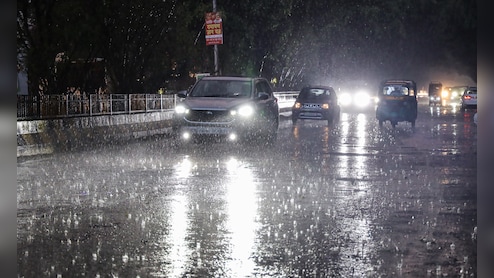 UP Weather: यूपी में आंधी-बारिश का दौर जारी, पश्चिमी विक्षोभ का आज भी दिखेगा असर; जानिए कब तक रहेगा ऐसा मौसम
