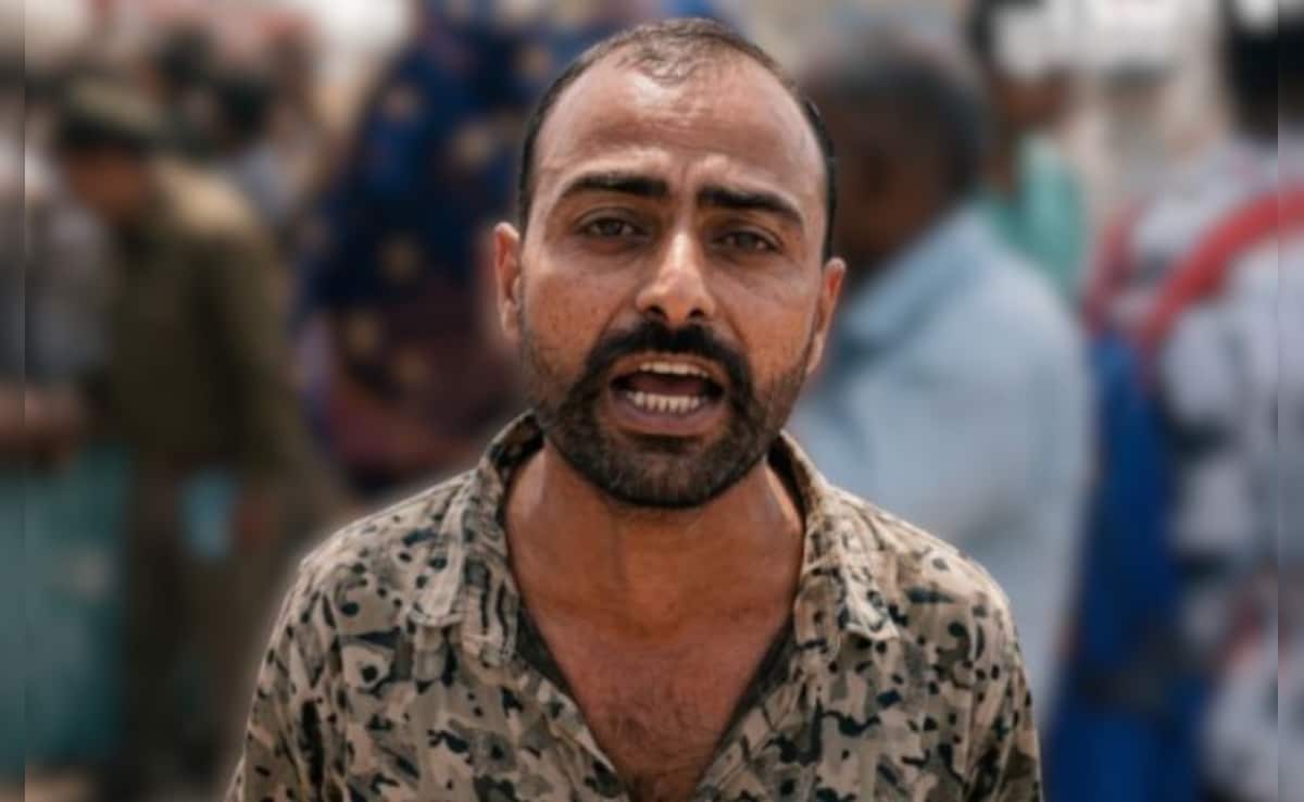 सूरत रेलवे स्टेशन पर भगदड़-लाठीचार्ज का मामला, प्रवासी नेता बोले- 15 लाख प्रवासियों के लिए सिर्फ 2–3 ट्रेनें