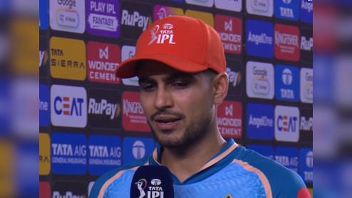 'मुझे नहीं लगता कि इससे कोई फर्क पड़ता है', POTM बनके भी खुश क्यों नहीं हैं शुभमन गिल?