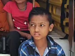 शर्मनाक! 1 एम्बुलेंस में 7 मरीज और 10 परिजन, बिहार की स्वास्थ्य व्यवस्था ने 'तोड़ा दम', देखिए बदहाली की तस्वीर