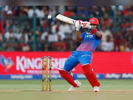 RCB vs DC LIVE Score: दिल्ली को लगा बड़ा झटका, राहुल आउट, कोहली ने पकड़ा गजब का कैच