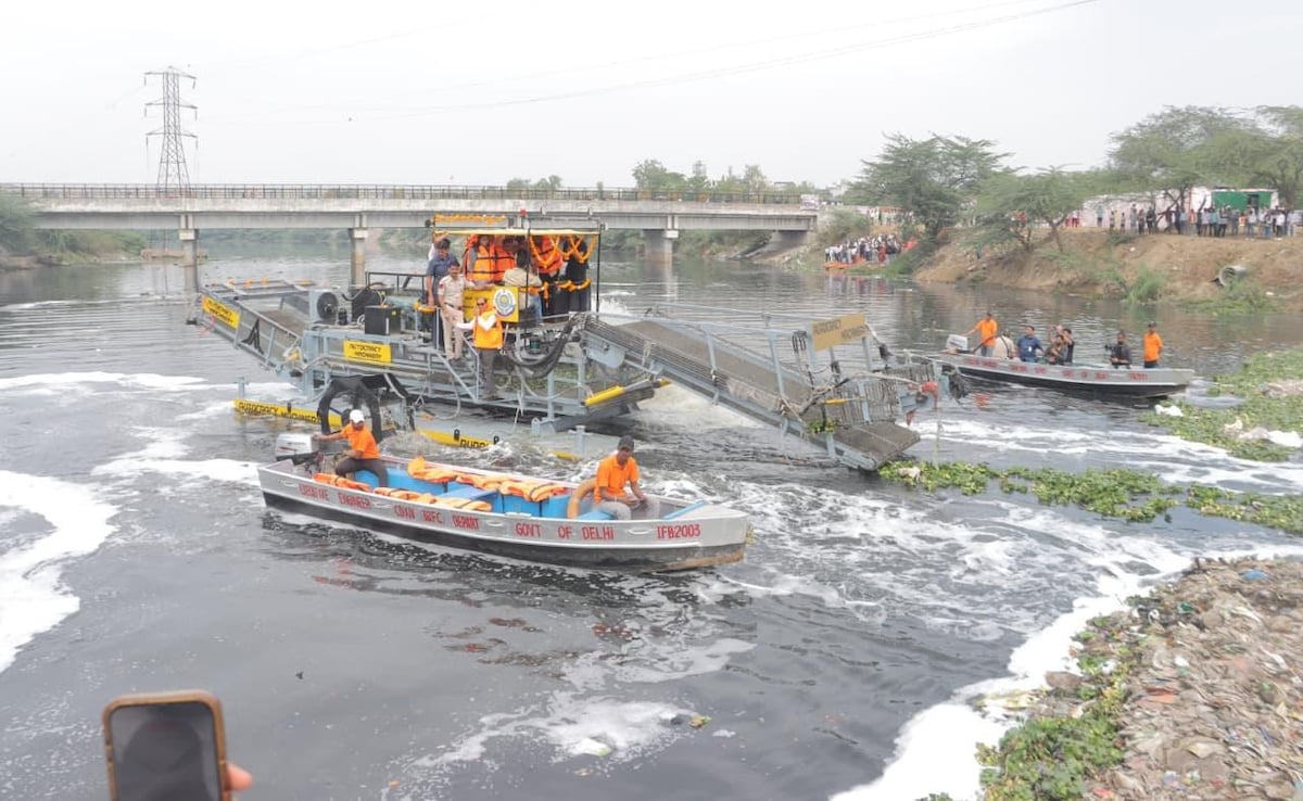 Yamuna Clean-Up Goes High-Tech, Delhi To Deploy Multitasking 'Harvesters'