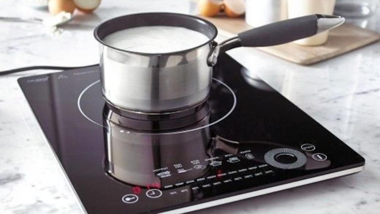 Why Your Induction Cooktop Keeps Switching Off Mid-Cooking And How To Fix It