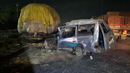 इंदौर में दुल्हन लेकर लौट रही बारात की कार हुई हादसे का शिकार, 4 लोगों की मौत; पांच घायल